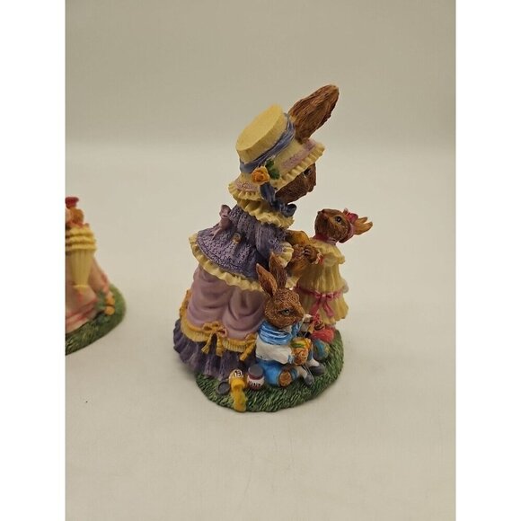 The Victorian Collection Figurine Rebecca Rabbit With Arthur & Eleanor 1995 X 2 - Picture 8 of 10